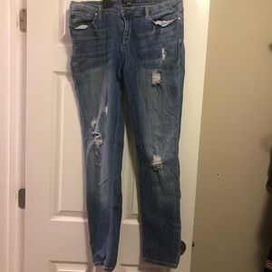 Judy Blue Distressed Skinny Fit Jeans